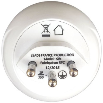 Adaptateur france vers suisse