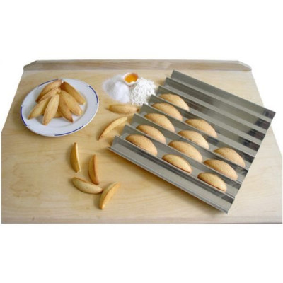 MOULE DENTS LOUP F.BLANC 30X32CM 1090