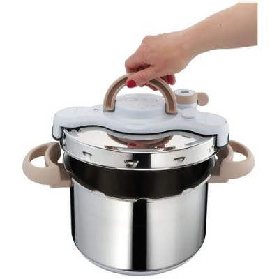 AUTOCUISEUR 7,5L - 5 A 8 PERSONNES - P4624871