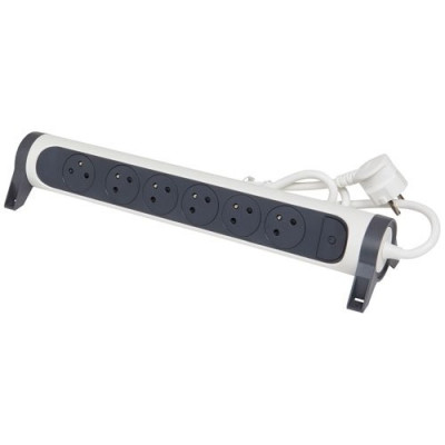 MULTIPRISE FB 6X2P+T PREN.ROT+FIX.1.5M