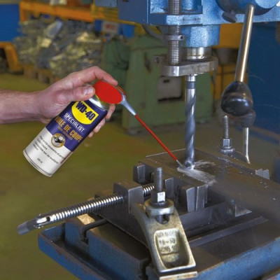 WD 40 SPECIALIST HUILE DE COUPE 250ML (Vendu par 1)