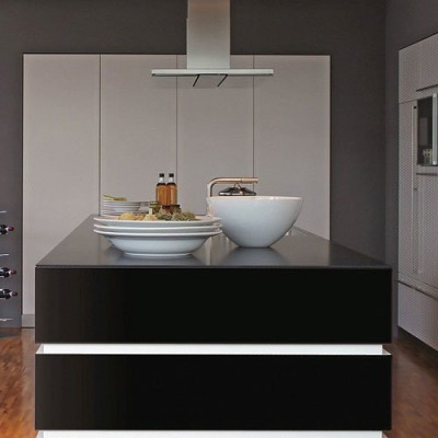 ADHESIF UNI BRILLANT NOIR 2.1MX90CM