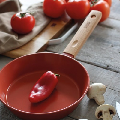 POELE AVEC REVETEMENT CERAMIQUE - Ø 20 CM - 7930283