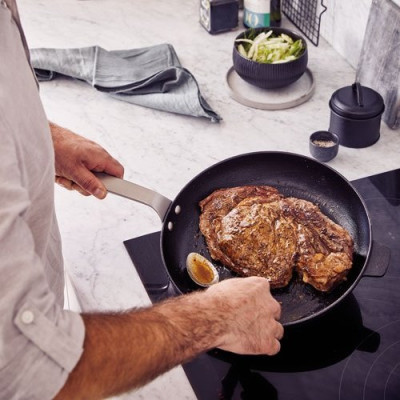 Poêle 30 cm - Stark