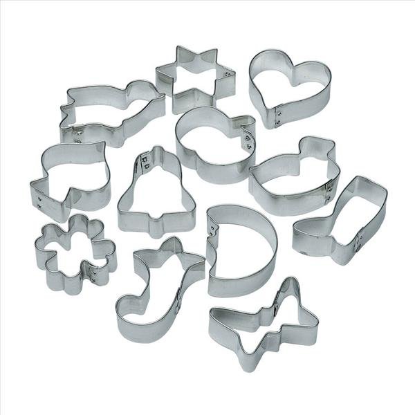 LARES - Lot de 12 découpes pâte assortis