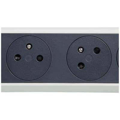 LEGRAND - Multiprise FB 3x2P+T prenium rotative et fixable 1.5m blc/no