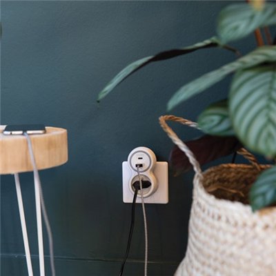 ZENITECH - Prise 16A + 2 chargeurs USB A et C blanc gris