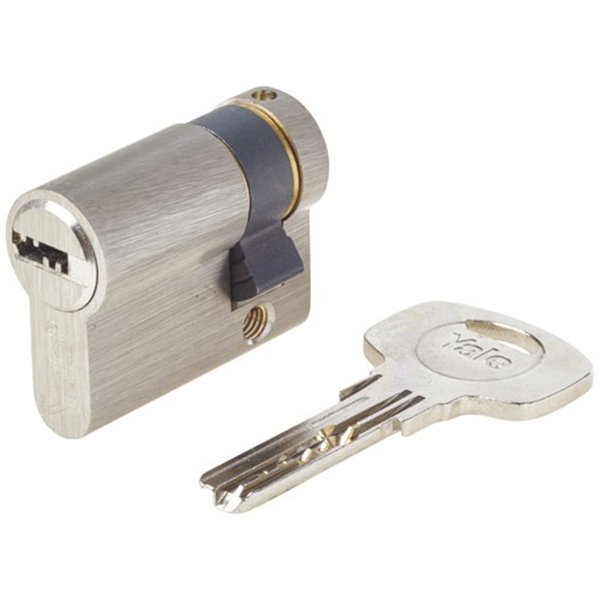 YALE - Demi-cylindre 6 goupilles 4 clés 1 carte 30 x 10 mm